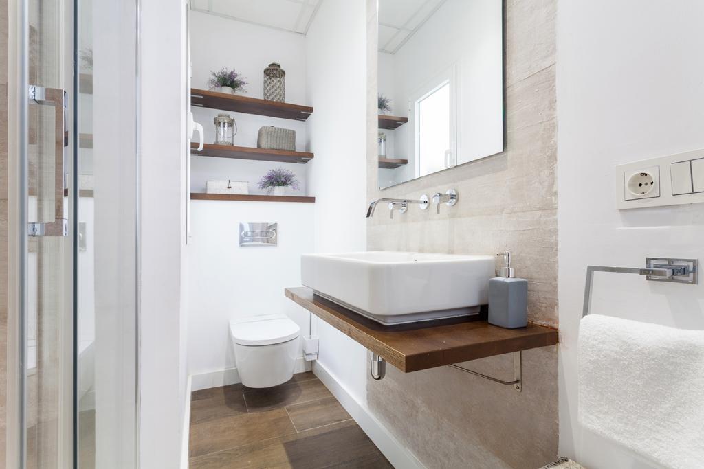 Stunning Boutique - Space Maison Apartments Seville Exterior photo